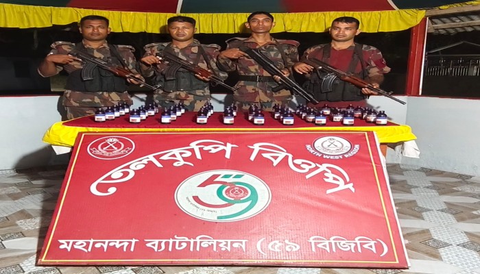 শিবগঞ্জ সীমান্তে ৫৯ বিজিবির অভিযানে নেশাজাতীয় সিরাপ জব্দ