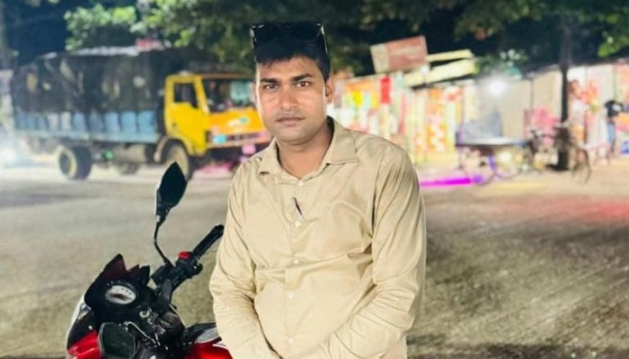 রাতের আঁধারে সাংবাদিককে কুপিয়ে আহত করেন দুর্বৃত্তরা