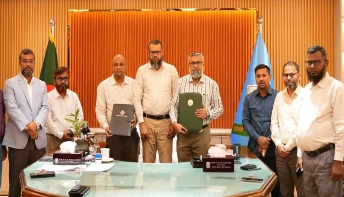 পবিপ্রবির পরিবহন সংকট নিরসনে বিআরটিসির সাথে চুক্তি স্বাক্ষর