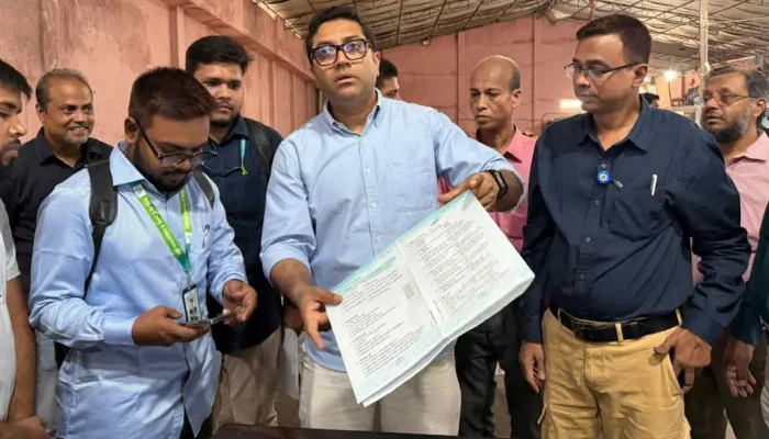 ৫ নভেম্বরের মধ্যে প্রাথমিকের সব বই সরবরাহের নির্দেশ প্রতিমন্ত্রীর